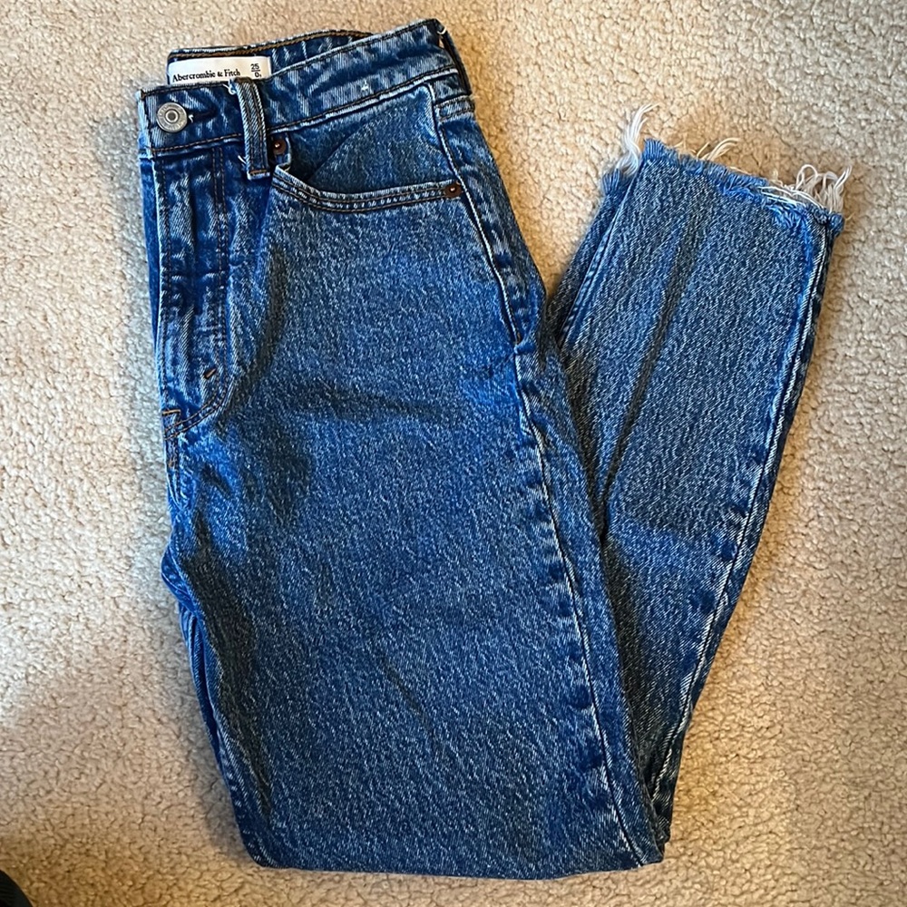 Abercrombie & Fitch High Rise Curve Love Jeans